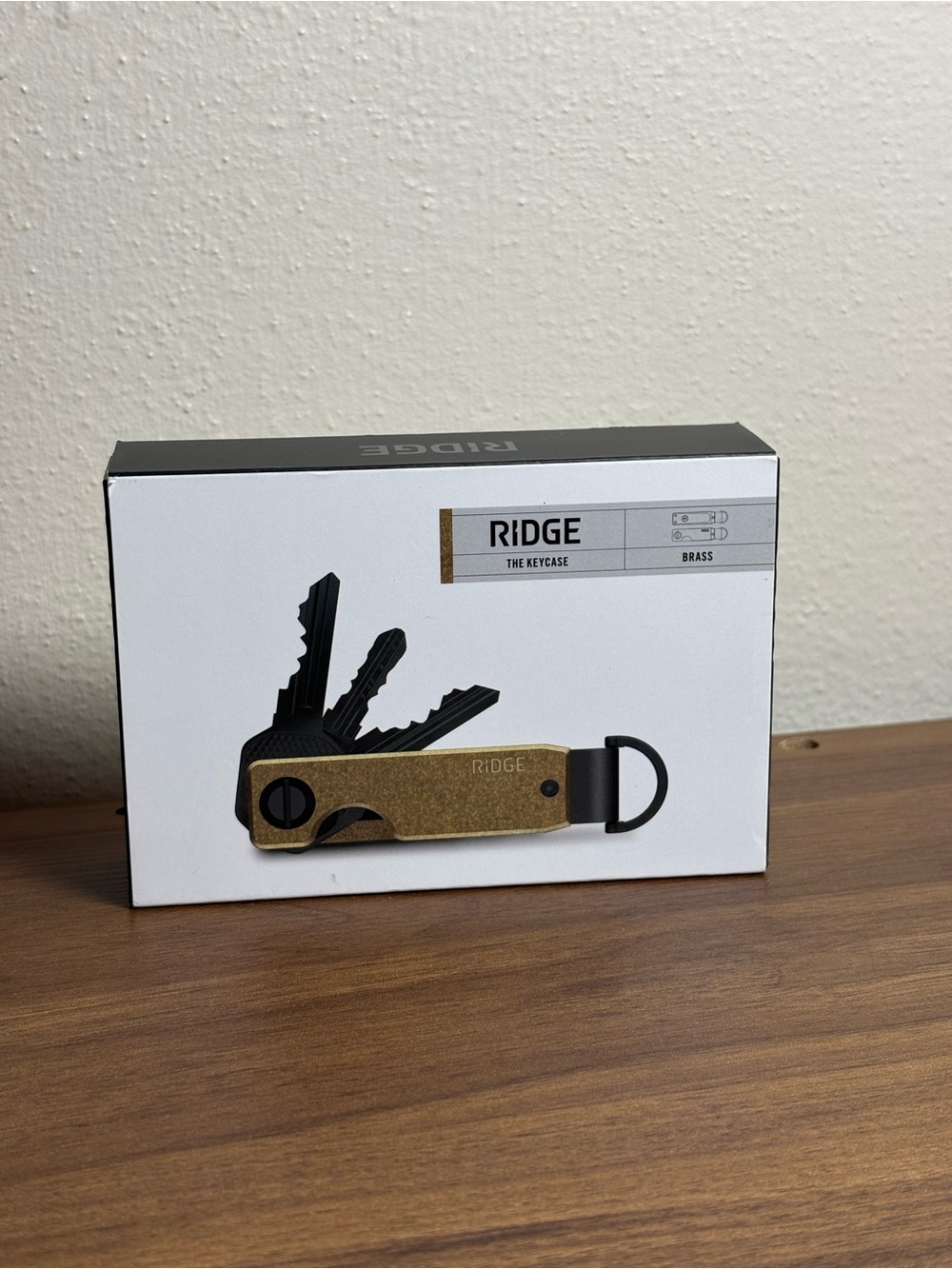 RIDGE Brass Key Case Key Organizer in Brass